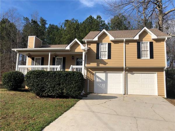 4240 Winding Trail LN, Douglasville, GA 30135