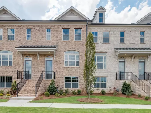 312 Marlowe ALY #116, Johns Creek, GA 30024