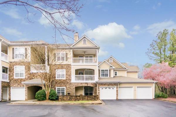 422 Pembroke CIR #422, Alpharetta, GA 30004