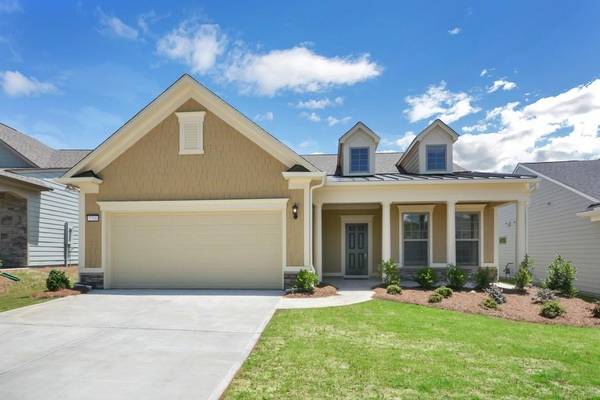 5768 Cypress Bluff LN, Hoschton, GA 30548