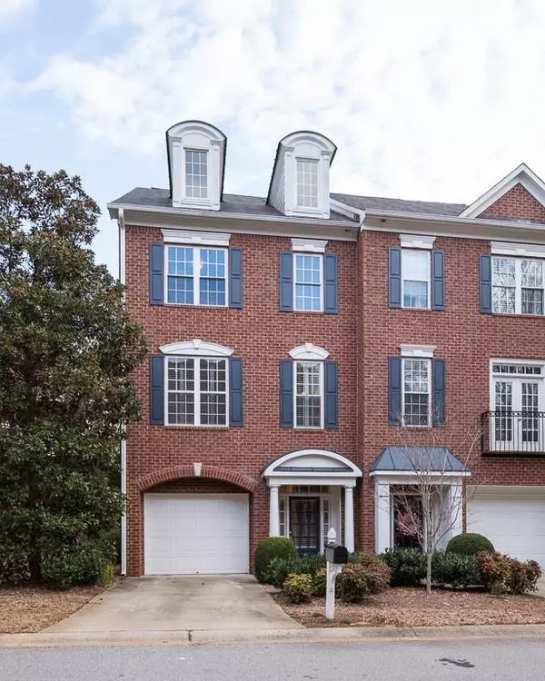 2512 Waters Edge TRL #2512, Roswell, GA 30075