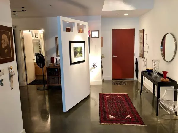 Atlanta, GA 30308,845 Spring ST NW #523