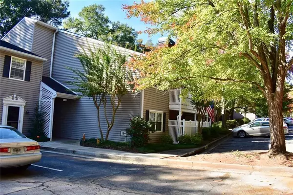 Decatur, GA 30033,1750 Clairmont RD #11