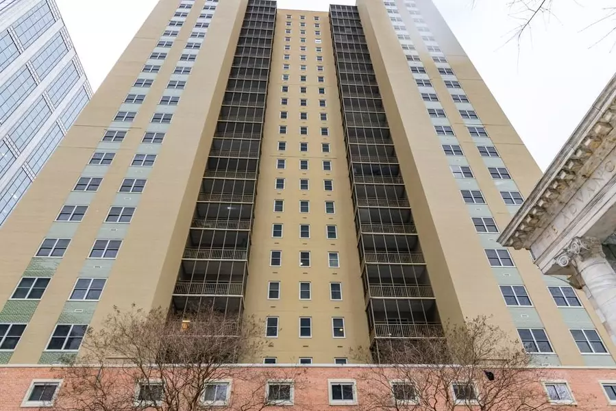 300 W Peachtree ST W #B2, Atlanta, GA 30308