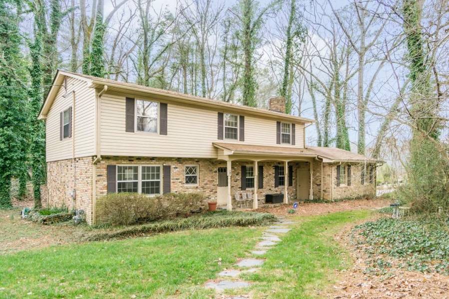 81 Cecil DR, Marietta, GA 30068