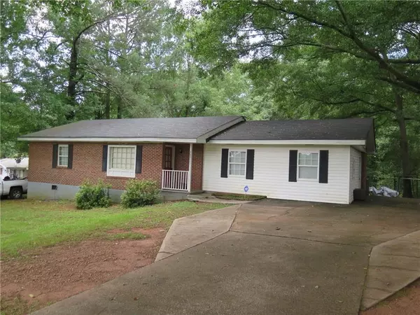 285 Forest RD, Stockbridge, GA 30281