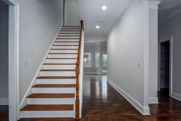 Roswell, GA 30075,554 Pine Grove RD
