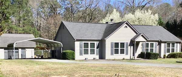 3645 Creekwood TRL, Loganville, GA 30052