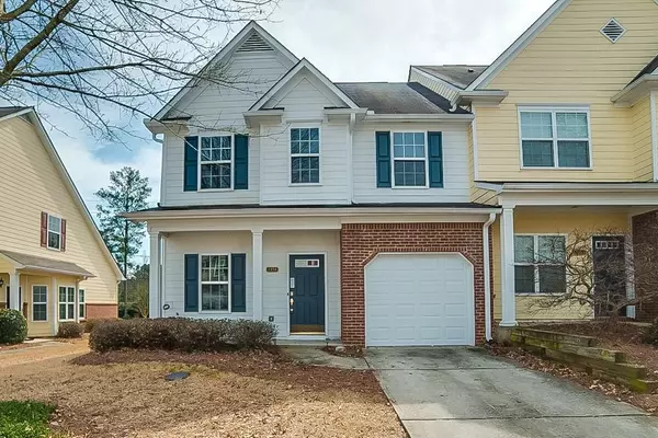 2356 Suwanee Pointe DR, Lawrenceville, GA 30043