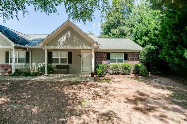 2927 Florence DR, Gainesville, GA 30504