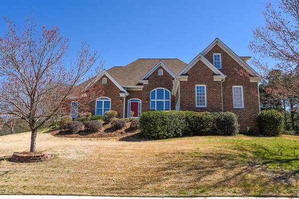 1000 Hillside Pine DR, Grayson, GA 30017