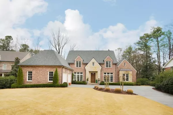 690 E Northway LN, Sandy Springs, GA 30342