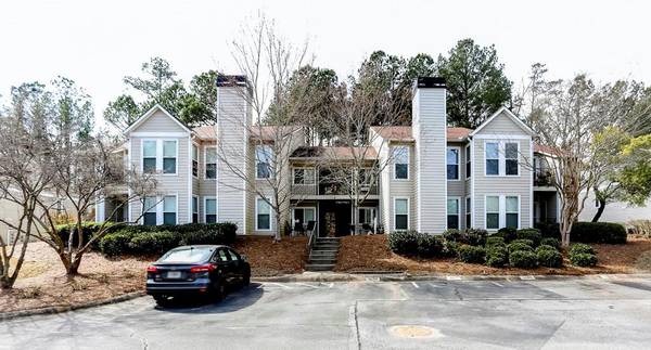 2013 Lake Pointe CIR, Roswell, GA 30075