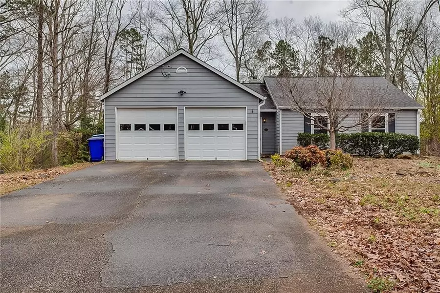 334 Knollwood LN, Woodstock, GA 30188