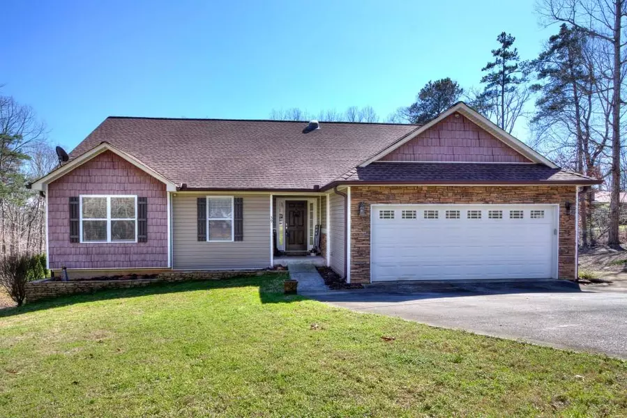 39 Linwood RD NW, Adairsville, GA 30103