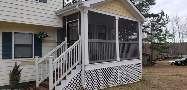 3569 Mansfield LN, Snellville, GA 30039