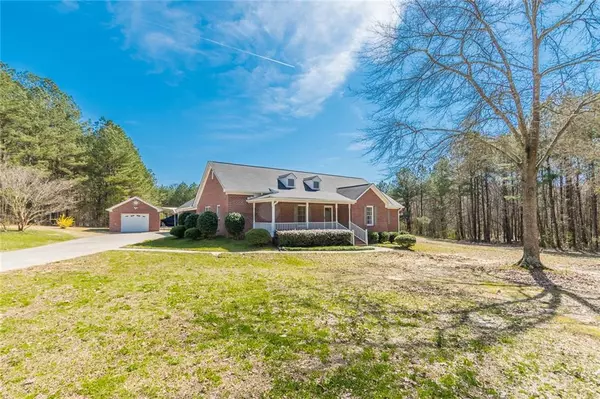 4035 Carter RD, Powder Springs, GA 30127