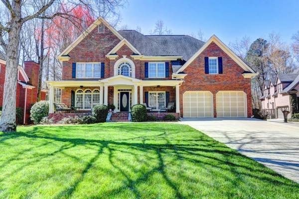 5384 Chaversham LN, Peachtree Corners, GA 30092