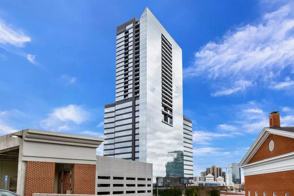 Atlanta, GA 30326,3630 Peachtree RD NE #2705