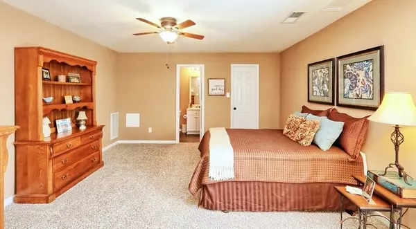 Sugar Hill, GA 30518,5997 Turfway Park CT