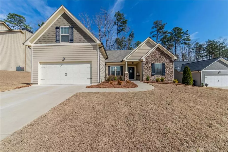 8 Swanson ST, Dawsonville, GA 30534