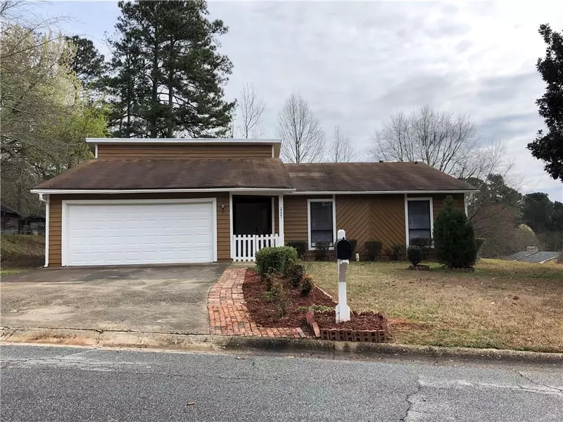 2327 Landings CT, Norcross, GA 30071