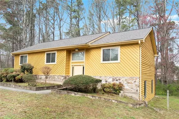 2417 Ivy WAY, Snellville, GA 30078