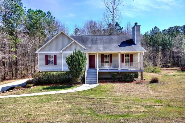 19 Autumn PL NE, White, GA 30184