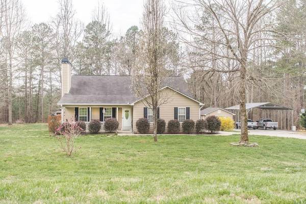 25 Little Haynes DR, Loganville, GA 30052