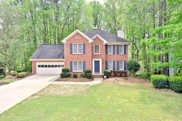 2352 Shore View CT, Suwanee, GA 30024