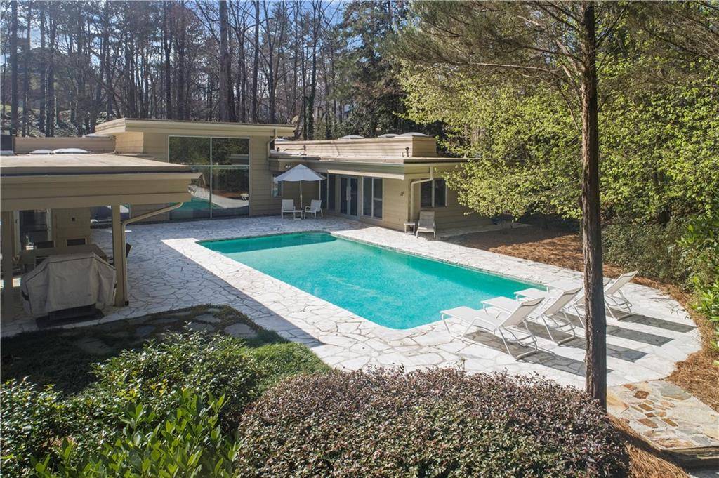 5635 Lake Island DR, Sandy Springs, GA 30327