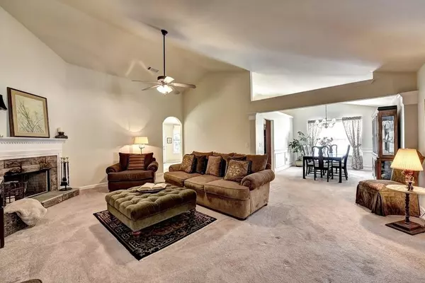 Braselton, GA 30517,4371 RUSTIC OAK LN