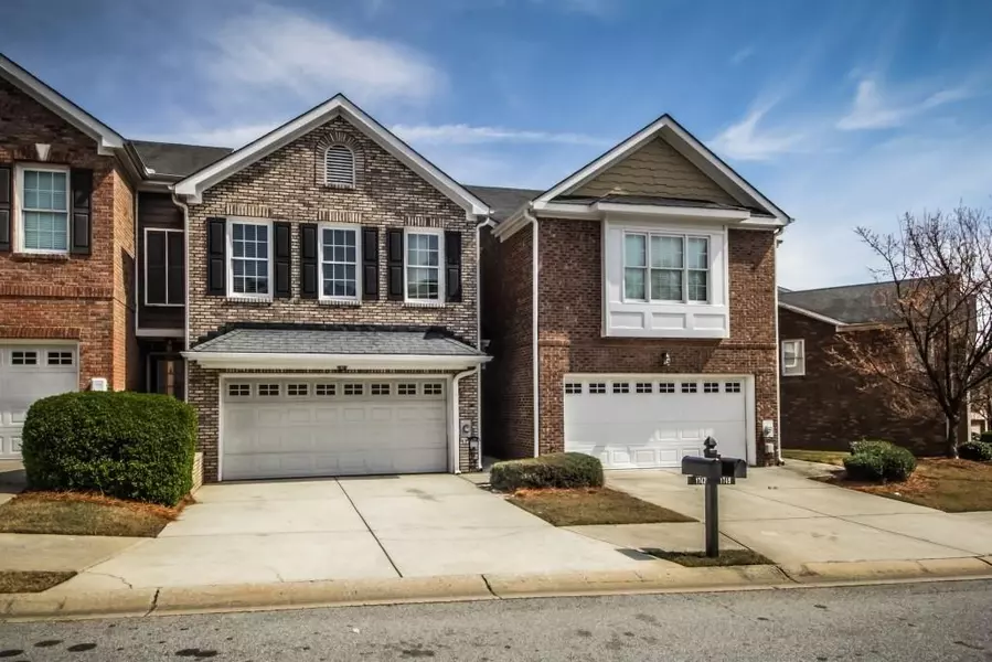 1747 OAKBROOK LAKE DR, Norcross, GA 30093