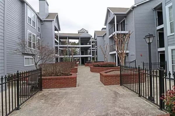 Sandy Springs, GA 30328,534 Granville CT #534