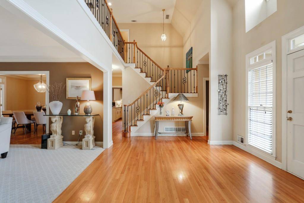 Marietta, GA 30062,1704 Barrington CIR