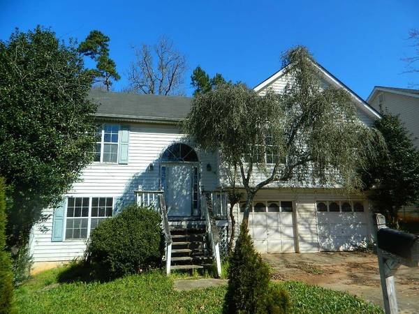 3194 Ozmer LNDG, Decatur, GA 30034