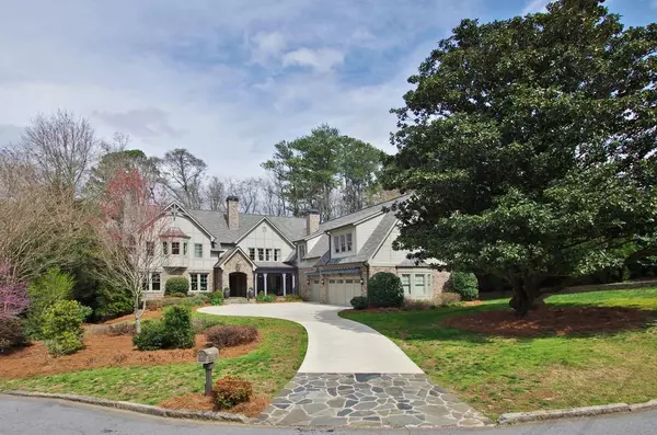 1034 Robin LN NE, Atlanta, GA 30306