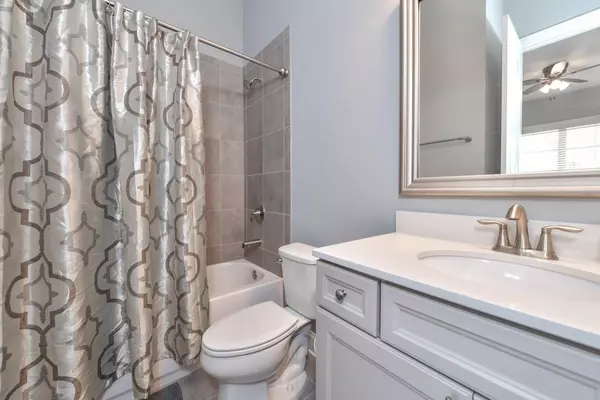 Cumming, GA 30040,5520 Bradenton RD