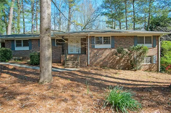 Tucker, GA 30084,2963 Henderson RD