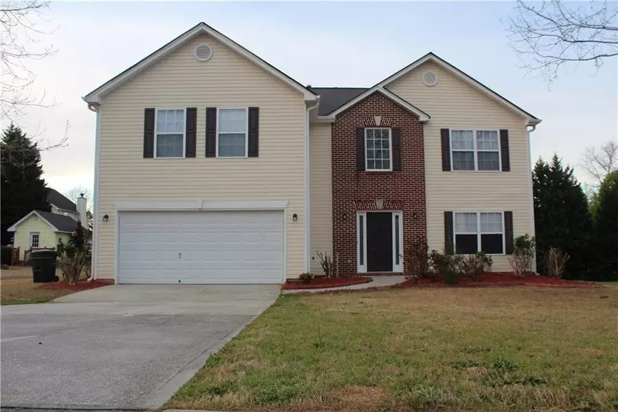 965 Garden Meadows CIR, Loganville, GA 30052