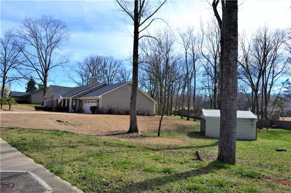 Winder, GA 30680,1308 Fieldstone DR