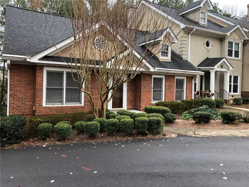 720 Olde Towne LN, Marietta, GA 30068