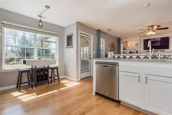 Roswell, GA 30076,5060 Amber Leaf DR