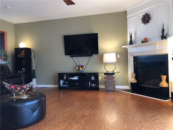 Alpharetta, GA 30004,1002 Thornborough DR