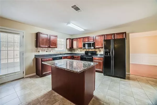 Atlanta, GA 30331,2766 Elkmont RDG SW