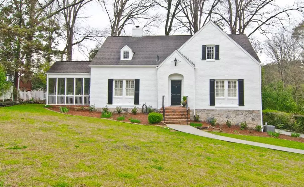 3927 N Stratford RD, Atlanta, GA 30342