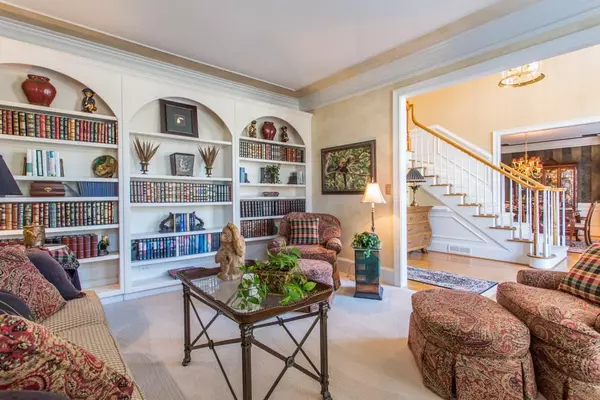 Alpharetta, GA 30022,4350 Burgess Hill LN