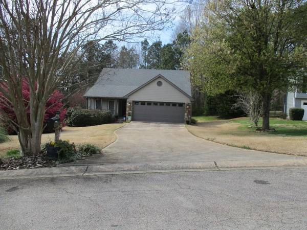 4010 CRABAPPLE DR, Gainesville, GA 30507