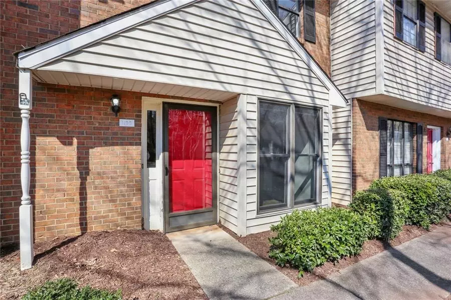 1195 Jamestowne TRL, Alpharetta, GA 30009