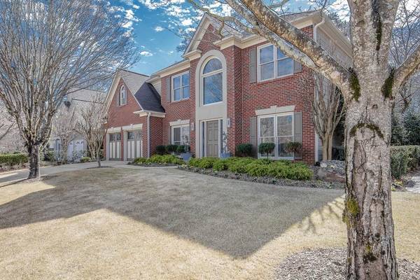 6010 GEORGETOWN PARK DR, Norcross, GA 30071